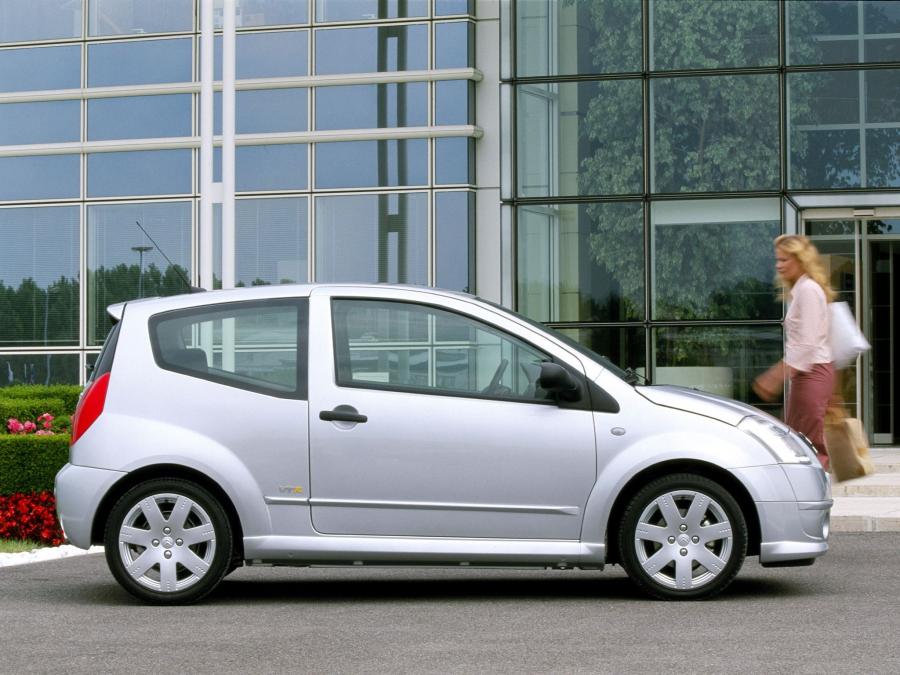  Citroen C2 VTR 2003 года  (фото 5 из 16)